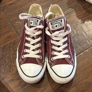 Converse women’s ' burgundy All Star Sneakers